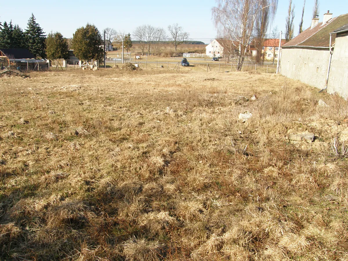 Prodej stavebního pozemku 1689 m²